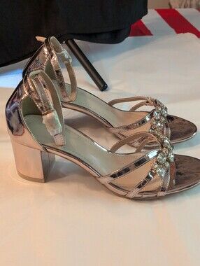 Womens 9 Metallic Rose Gold Block Heel Ankle Strap Sandals with Crystal Accent